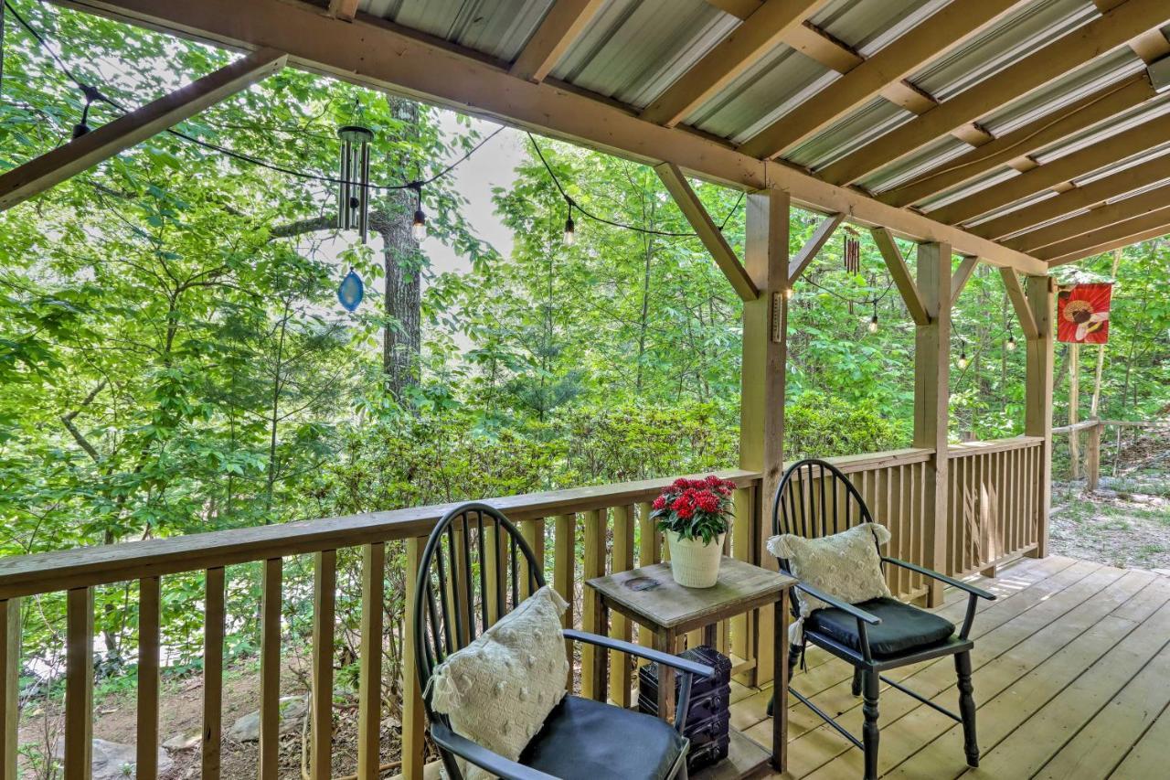 Bumblebee Cottage Murphy Retreat With Hot Tub Salem Exterior foto